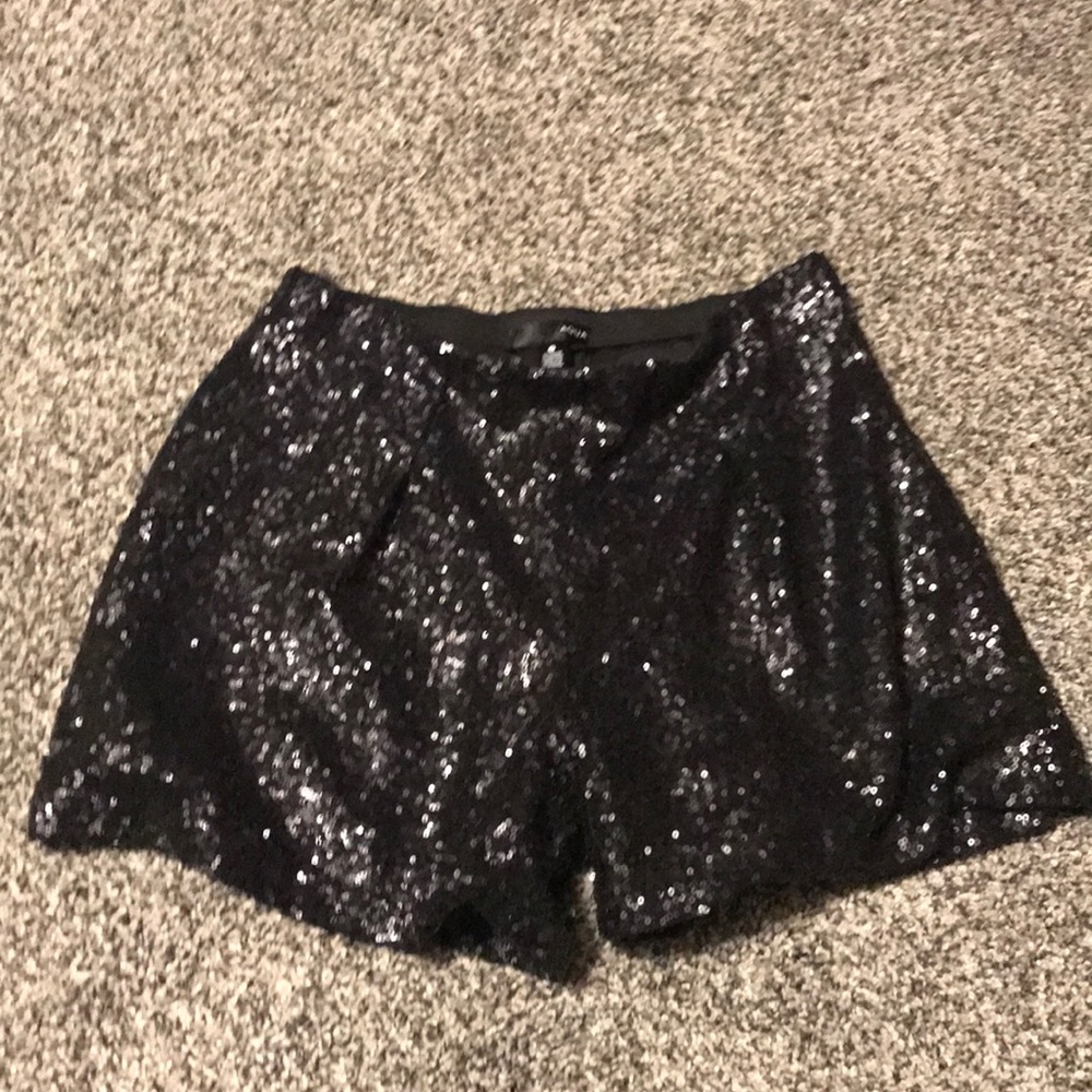 Aqua high waisted shorts!